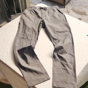 Vuori Men's Charcoal Joggers